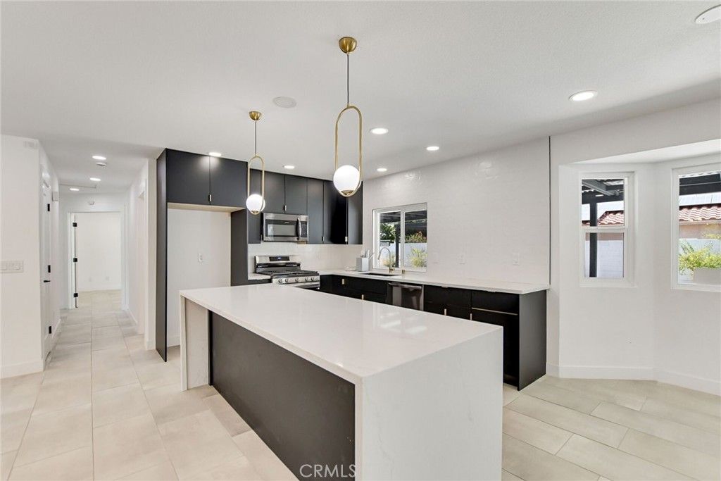 Image 20 of property listing at 3015 E San Juan, Palm Springs, CA 92262