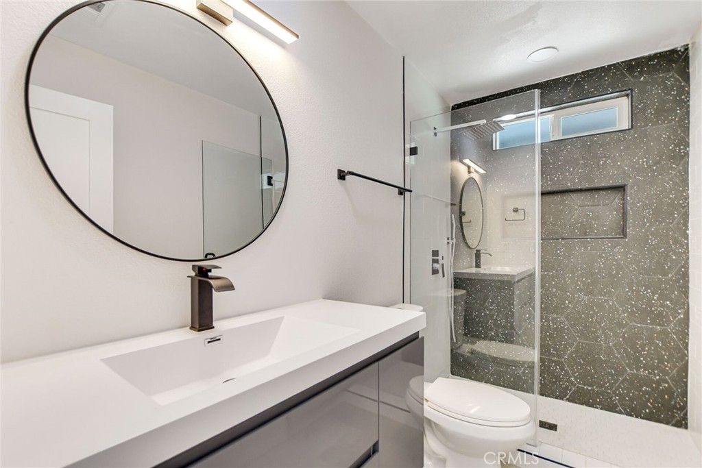Image 26 of property listing at 3015 E San Juan, Palm Springs, CA 92262