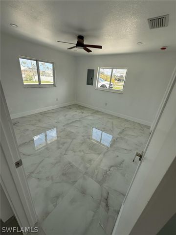 2823 Janet ST, Matlacha, FL 33993