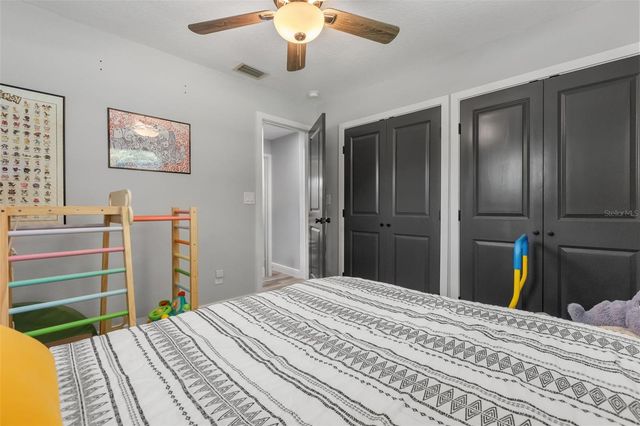 3212 ORANOLE ROAD, Orlando, FL 32810