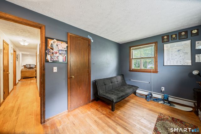 1111 Jerome Avenue, Bristol, CT 06010