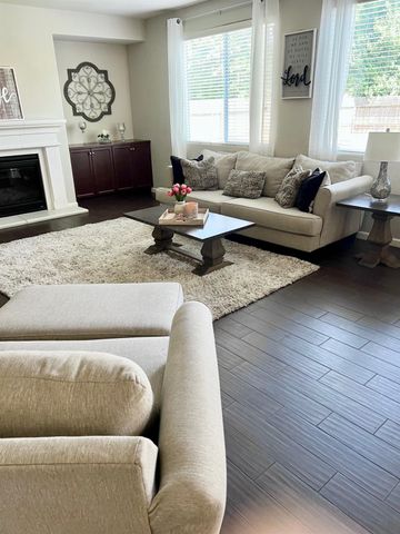 3489 Lansing Avenue, Clovis, CA 93619