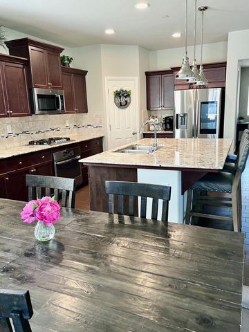 3489 Lansing Avenue, Clovis, CA 93619