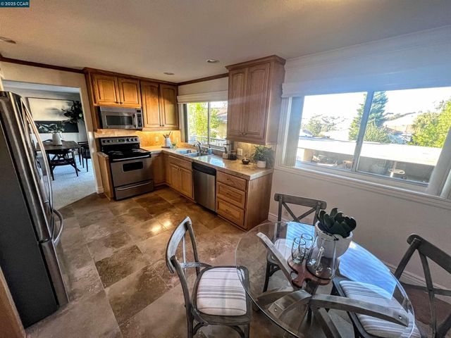 1805 Ptarmigan Dr 1A, Walnut Creek, CA 94595