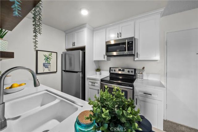 23515 Lyons 271, Valencia, CA 91355