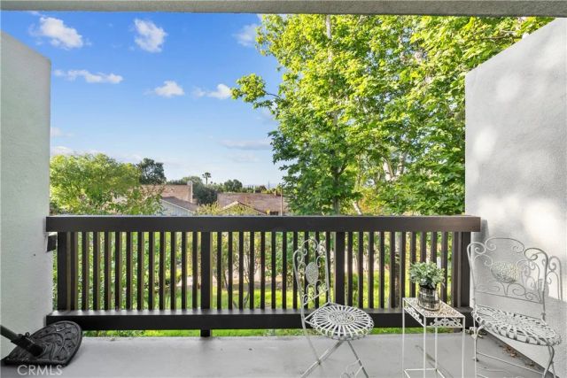 23515 Lyons 271, Valencia, CA 91355