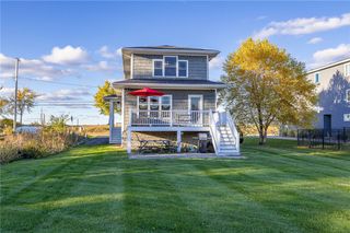 189 Lake Road, Webster, NY 14580