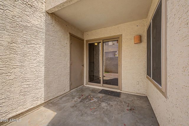 1342 W EMERALD Avenue 248, Mesa, AZ 85202