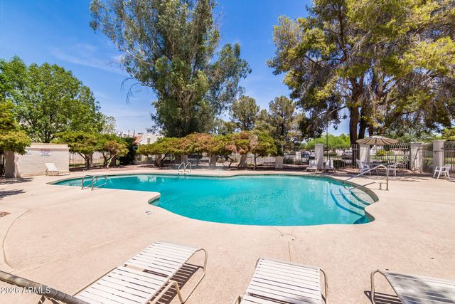 1342 W EMERALD Avenue 248, Mesa, AZ 85202