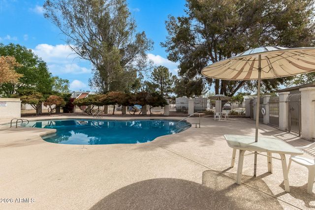 1342 W EMERALD Avenue 248, Mesa, AZ 85202