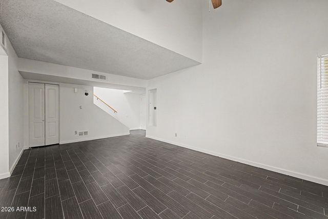 1342 W EMERALD Avenue 248, Mesa, AZ 85202