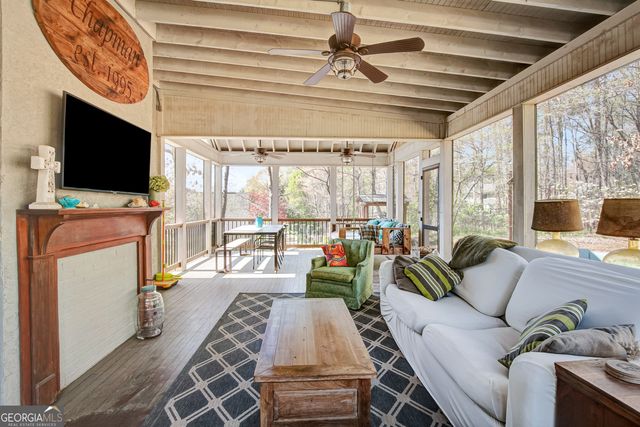 209 Portico Place, Peachtree City, GA 30269