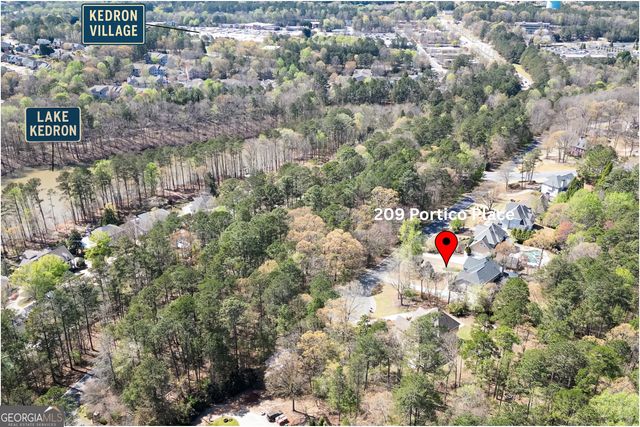 209 Portico Place, Peachtree City, GA 30269