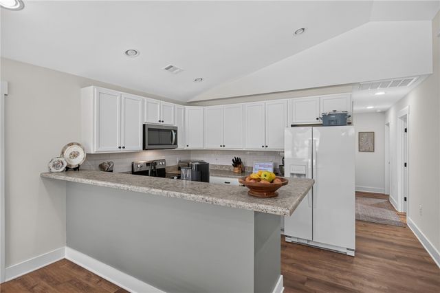215 Dickson Street, Westminster, SC 29693
