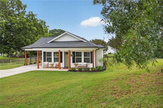 215 Dickson Street, Westminster, SC 29693