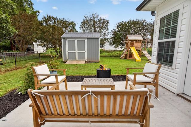 215 Dickson Street, Westminster, SC 29693