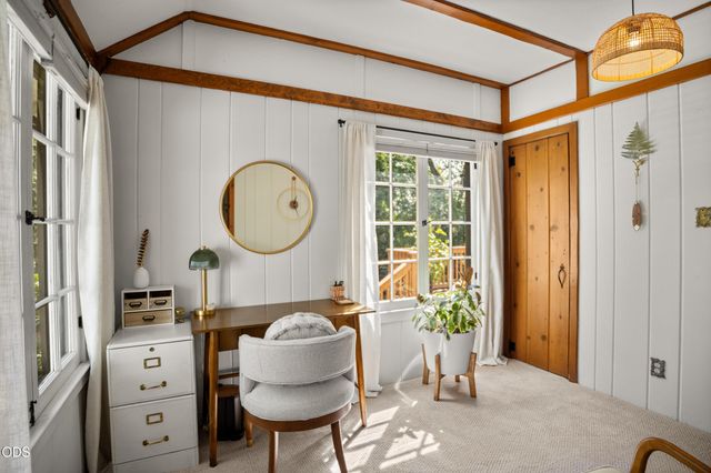 3184 Old Stage Road, Central Point, OR 97502