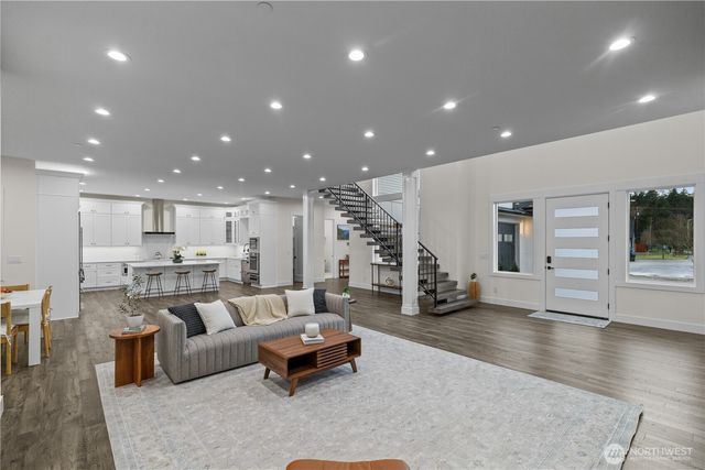 1602 142nd Street S, Tacoma, WA 98444