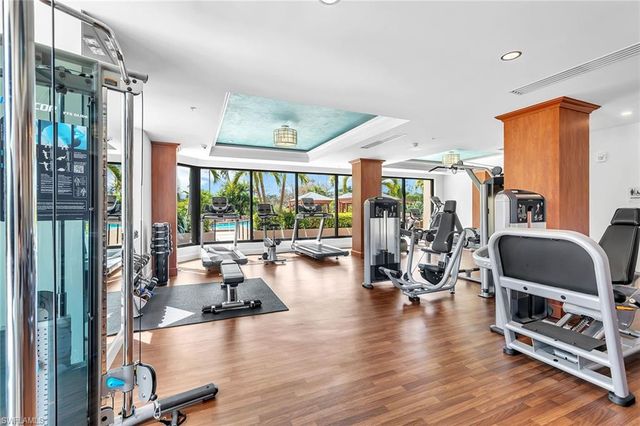 6075 Pelican Bay BLVD 204, Naples, FL 34108