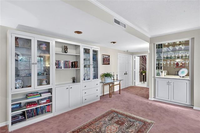 6075 Pelican Bay BLVD 204, Naples, FL 34108