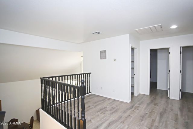 1393 W WINCHESTER Way, Chandler, AZ 85286