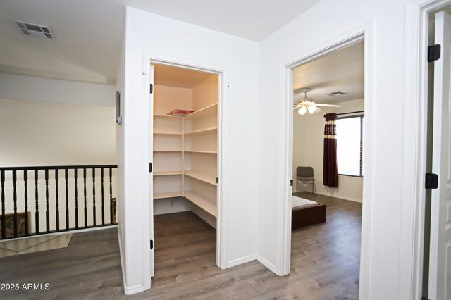 1393 W WINCHESTER Way, Chandler, AZ 85286