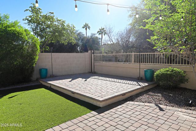 1393 W WINCHESTER Way, Chandler, AZ 85286