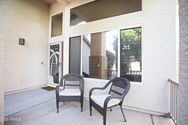 1393 W WINCHESTER Way, Chandler, AZ 85286