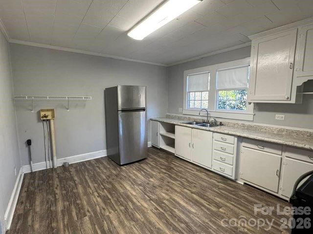 70 Crowell Drive NW, Concord, NC 28025