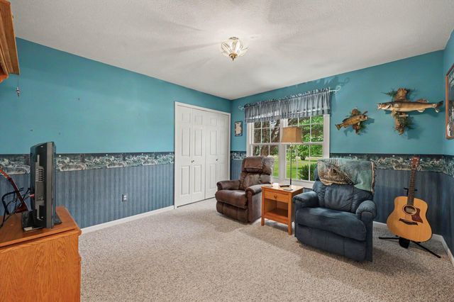 7880 Greenwood Road, Jackson, MI 49201