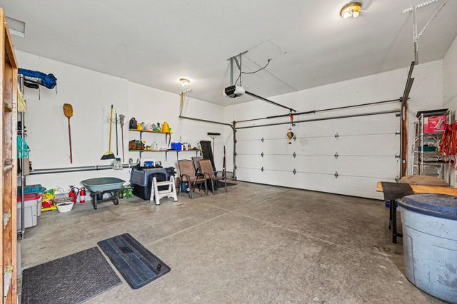 7880 Greenwood Road, Jackson, MI 49201