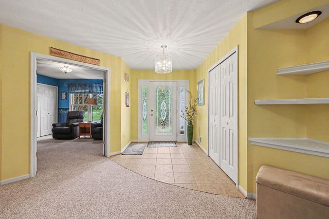 7880 Greenwood Road, Jackson, MI 49201