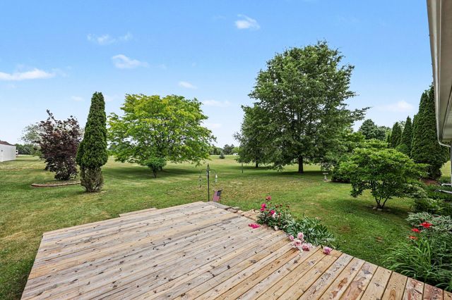 7880 Greenwood Road, Jackson, MI 49201