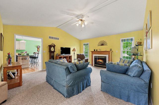 7880 Greenwood Road, Jackson, MI 49201