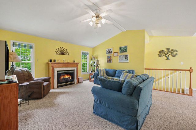 7880 Greenwood Road, Jackson, MI 49201
