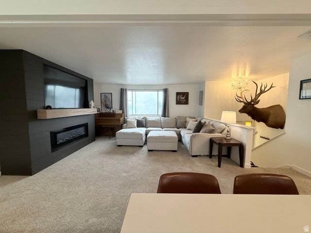5029 W 5400 S, Kearns, UT 84118