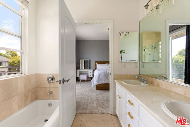 11428 National Boulevard 101, Los Angeles, CA 90064