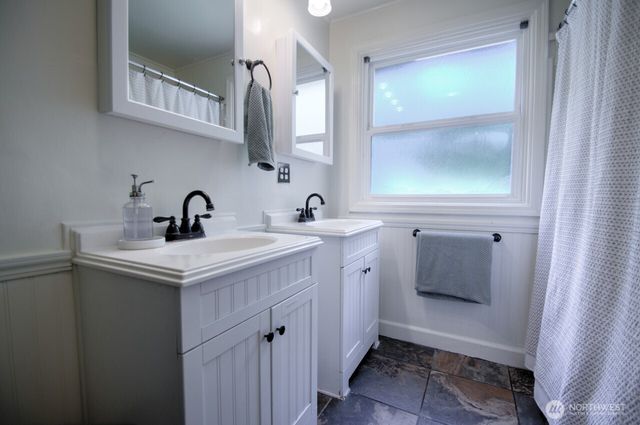 2905 Hawthorne Place SE, Olympia, WA 98501