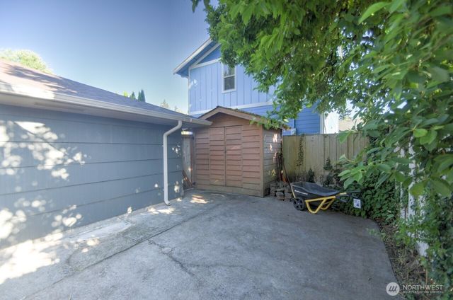 2905 Hawthorne Place SE, Olympia, WA 98501