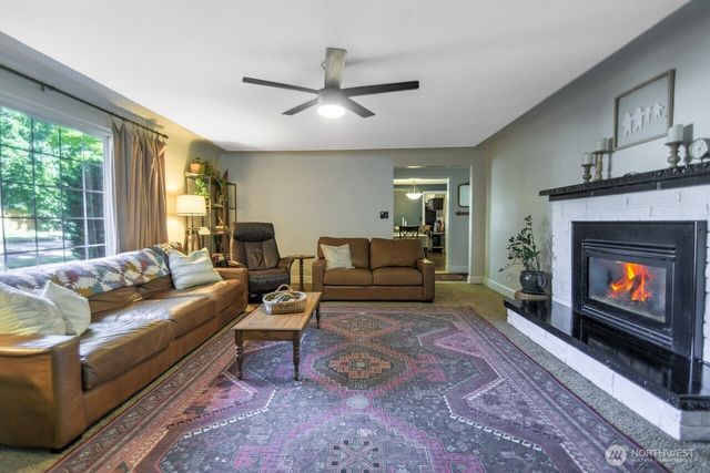 2905 Hawthorne Place SE, Olympia, WA 98501