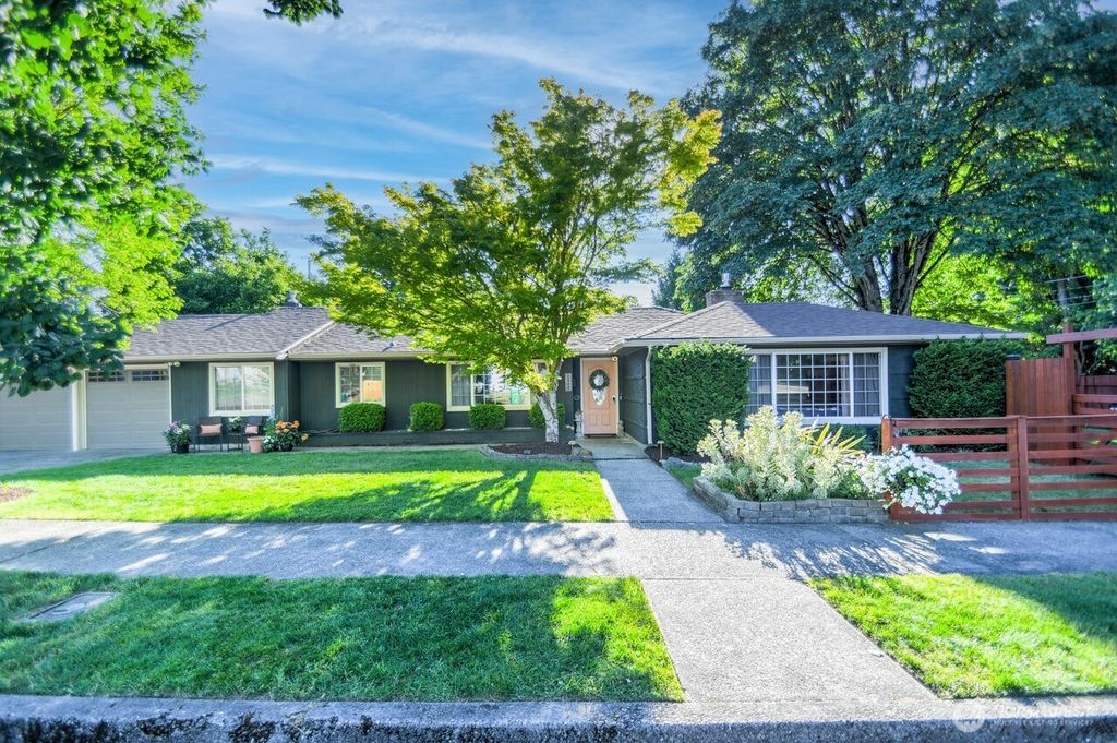 2905 Hawthorne Place SE, Olympia, WA 98501