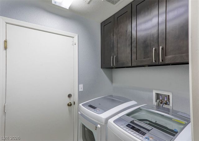 9585 Teton Diablo Avenue, Las Vegas, NV 89117