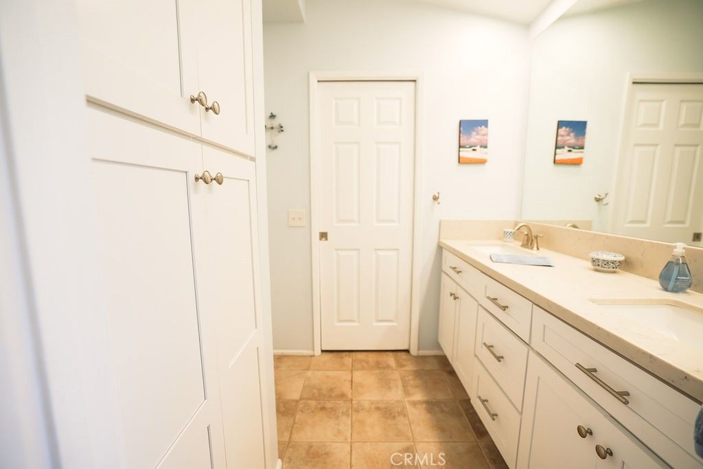 Image 23 of property listing at 9057 Mandarin Lane, Riverside, CA 92508