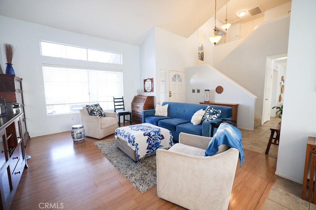 Image 8 of property listing at 9057 Mandarin Lane, Riverside, CA 92508