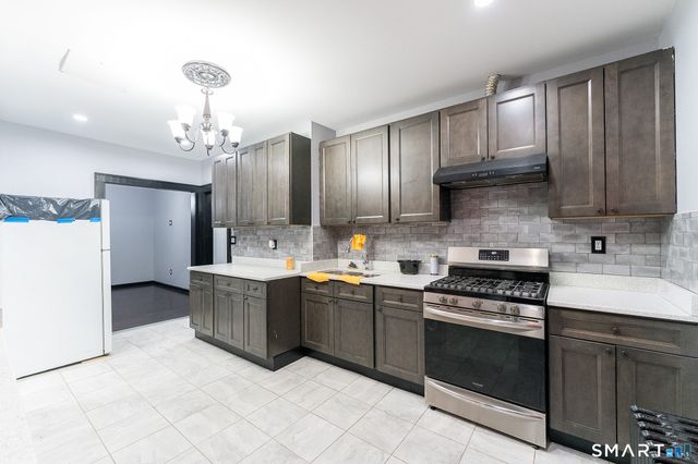 24 Concord Street, Waterbury, CT 06710