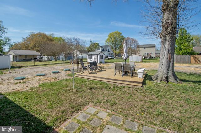 301 POPLAR ST, Delmar, MD 21875