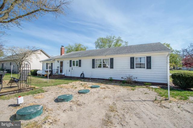 301 POPLAR ST, Delmar, MD 21875