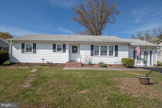 301 POPLAR ST, Delmar, MD 21875