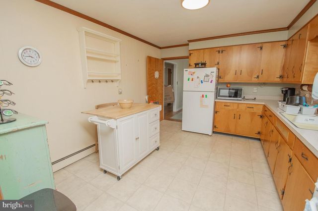 301 POPLAR ST, Delmar, MD 21875