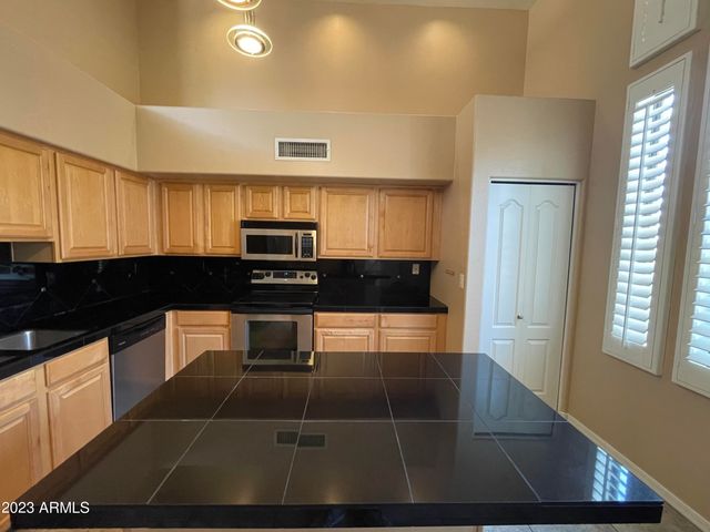 750 S Beck Avenue, Tempe, AZ 85281